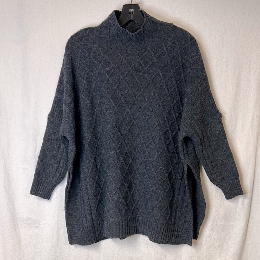 Mer Sea Women’s Sweater Gray Size XXL Diamond Pattern Deep Side Split Hem
